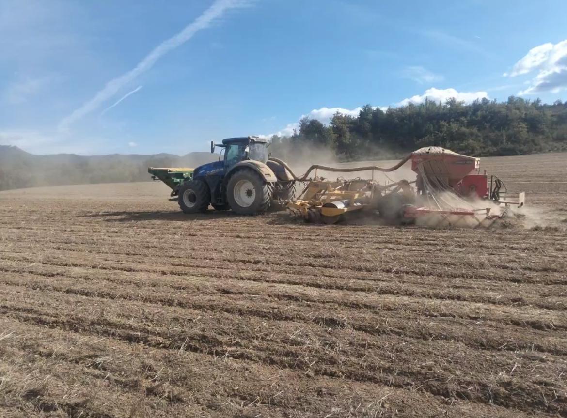 FOTO 5 SERVICIOS AGRICOLAS JACA LARRAZ