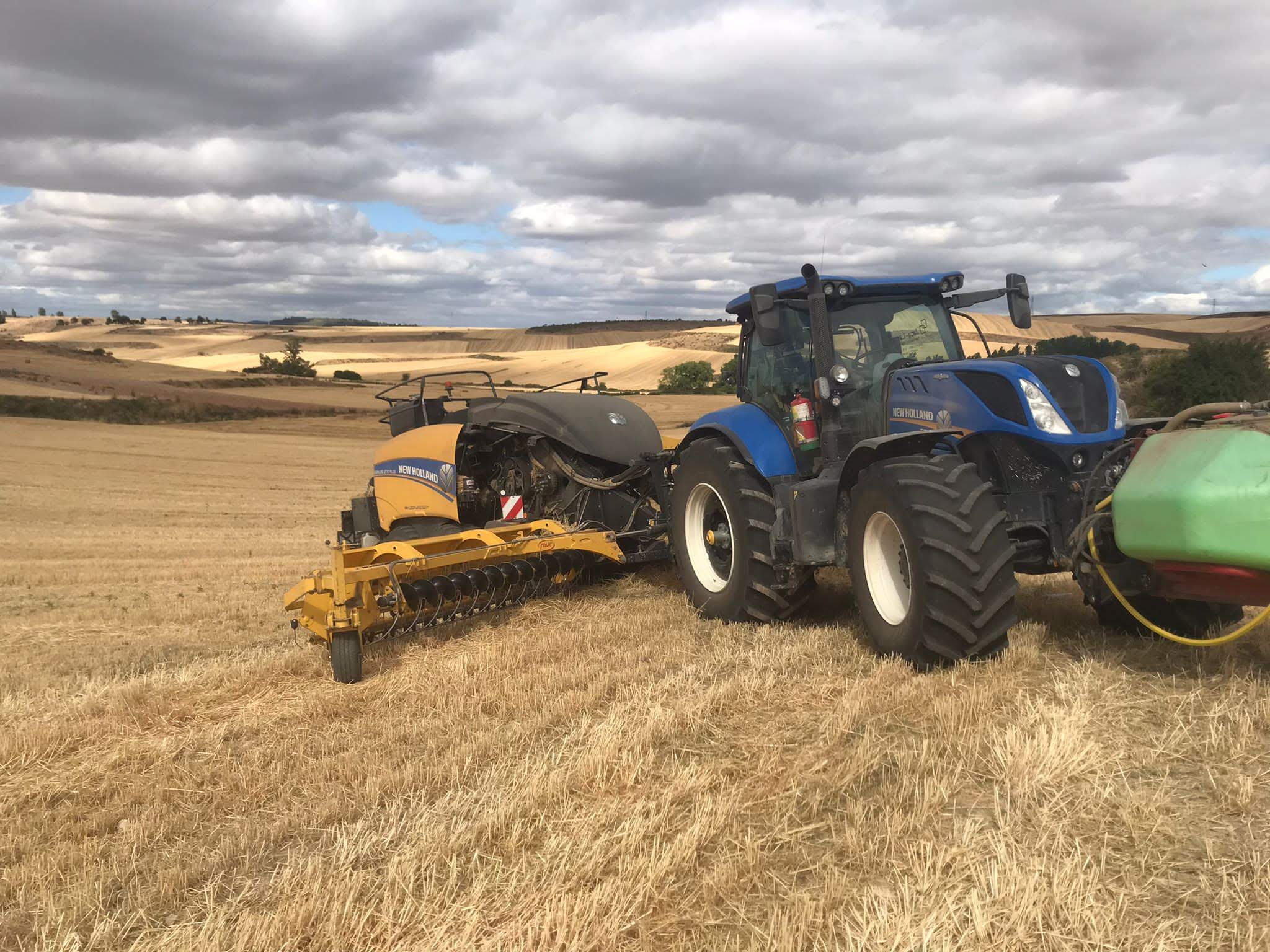 FOTO 64 SERVICIOS AGRICOLAS JACA LARRAZ