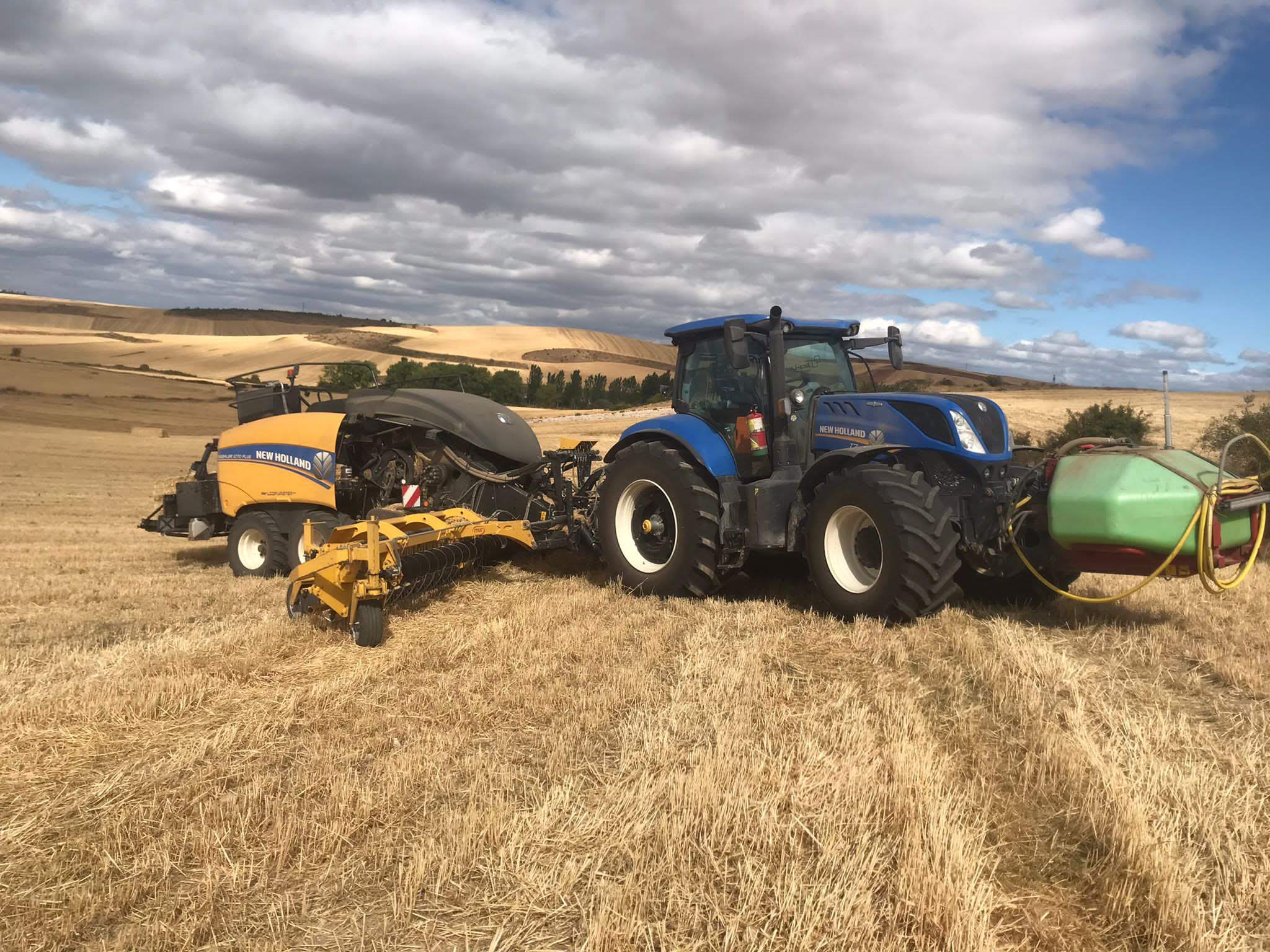 FOTO 65 SERVICIOS AGRICOLAS JACA LARRAZ